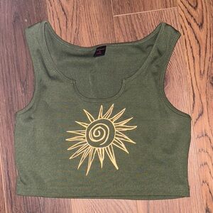 ROMWE Olive Green Crop Top with Gold Sun Design